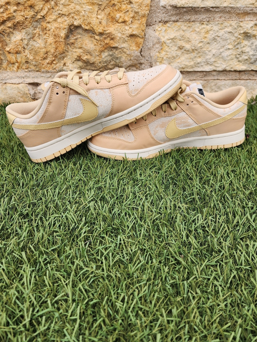 Nike Wmns Dunk Low 'Light Orewood Snakeskin' - Peach/Beige